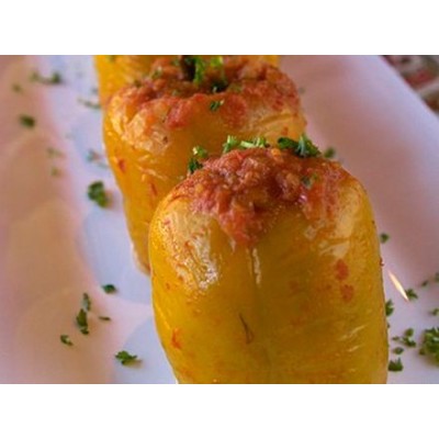 Comanda ardei umpluti cu vita si porc